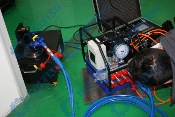 液壓扭力扳手第三方扭矩校驗檢測,液壓扭力扳手怎樣使用扭矩更精準,配什么樣的液壓扭力